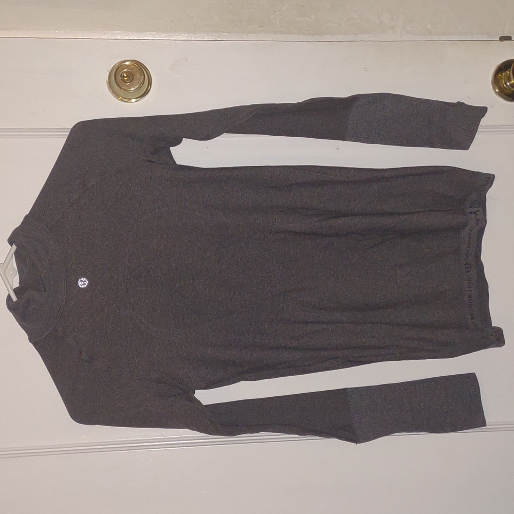 Lululemon | Runners Turtleneck Shirt